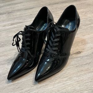 Le Chateau Oxford Heels Black Faux Leather Size 39